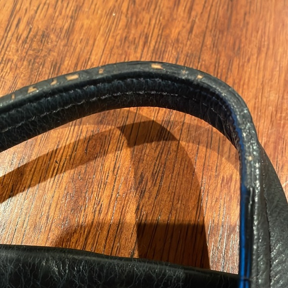 Kenneth Cole New York leather handbag. Black. - Picture 3 of 3